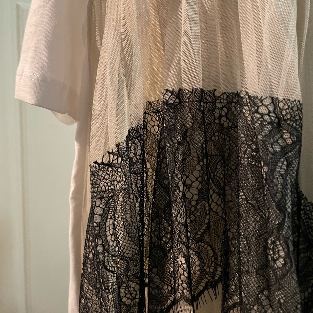 Zara Classic White T-Shirt - Picture 3 of 5